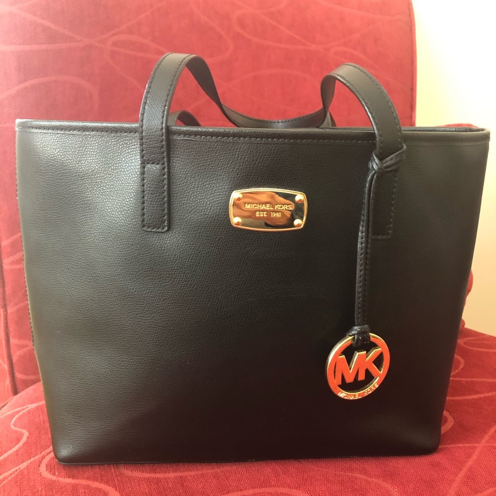 Beautiful Michael Kors Tote ❤️